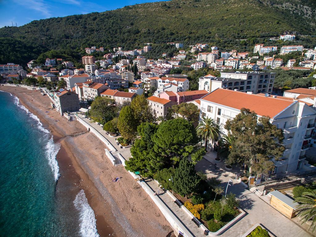De Lux Apartments Petrovac エクステリア 写真